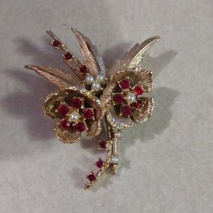 1970’s Vintage Ruby Red Crystals Faux Pearls 2" Gold Leaf Spray Flower Brooch